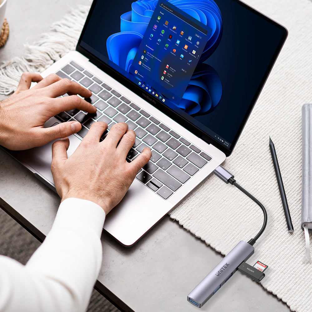 4 in 1 USB C 허브