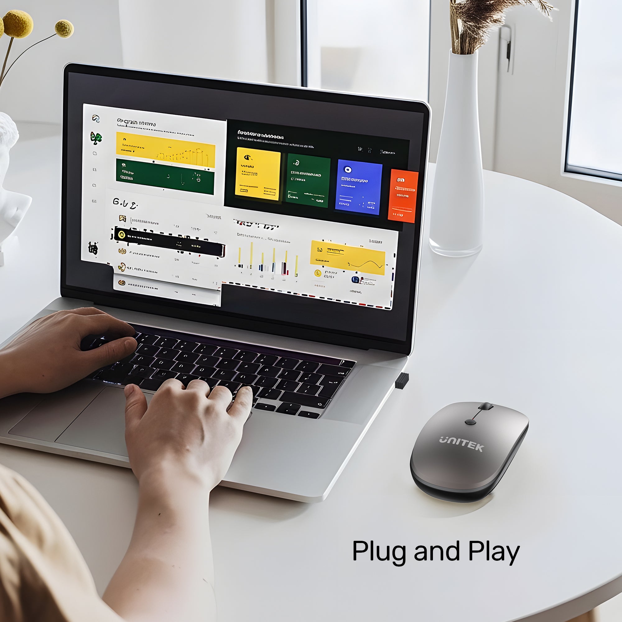 SlimTrack 2.4GHz Wireless Optical Mouse