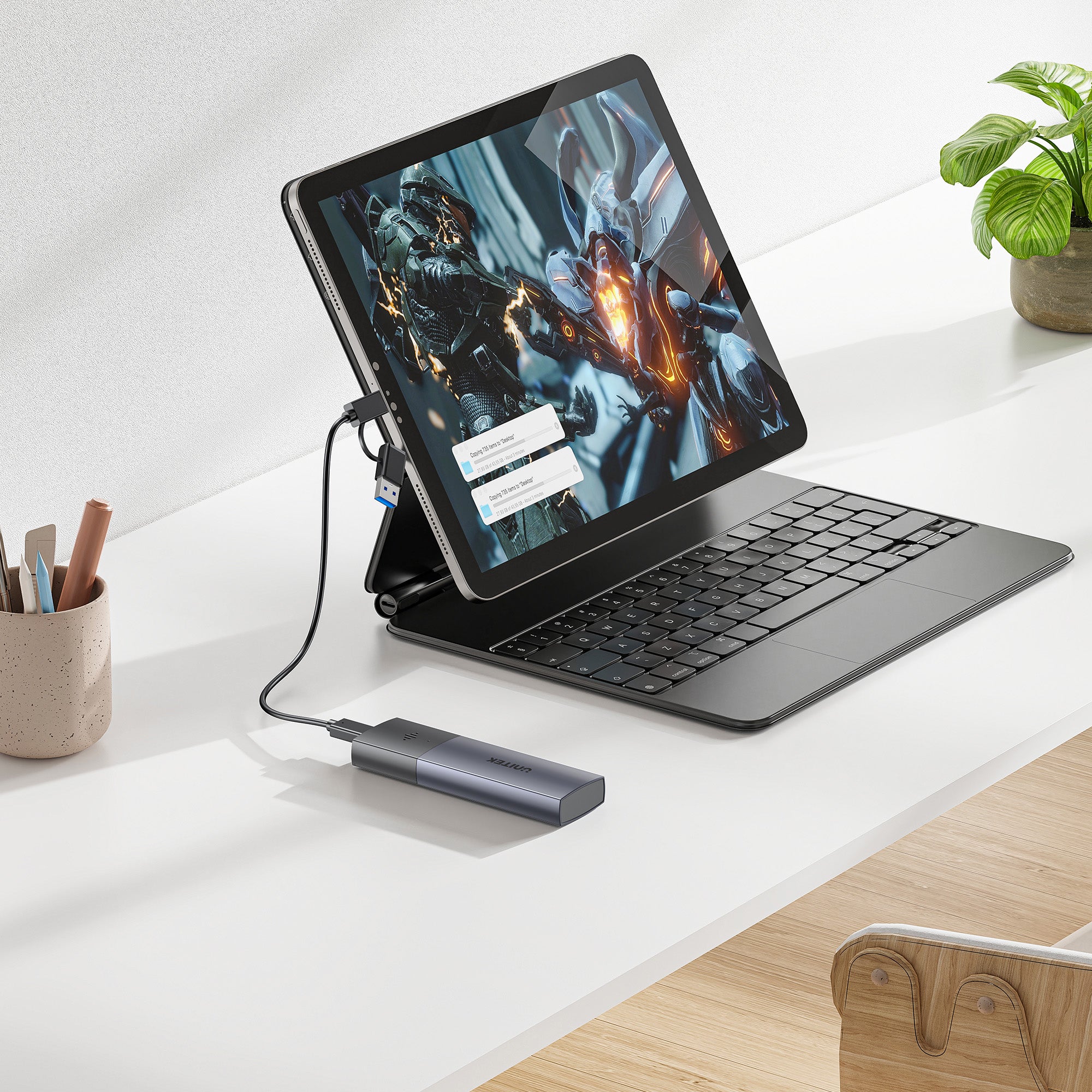 SolidForce スマート アンチロス M.2 SSD エンクロージャ