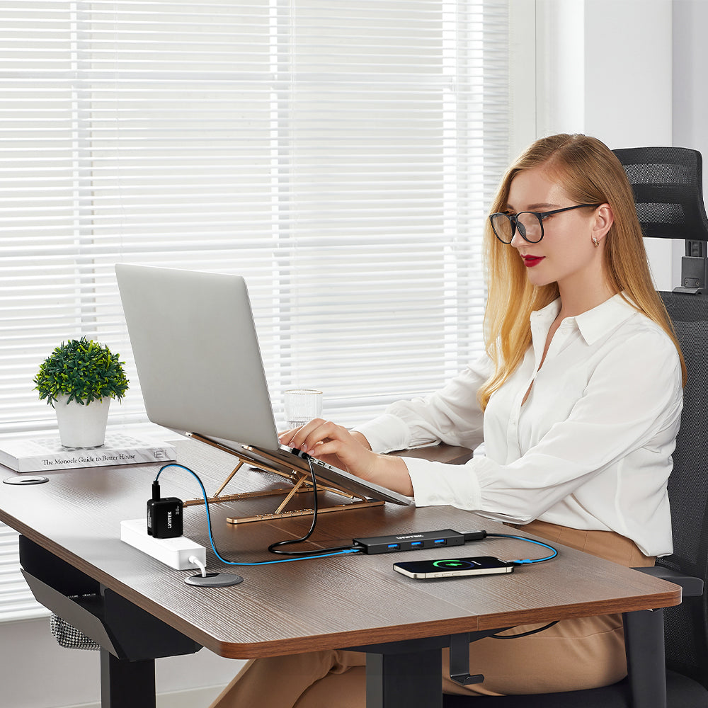 4 Ports USB-A 5Gbps Hub