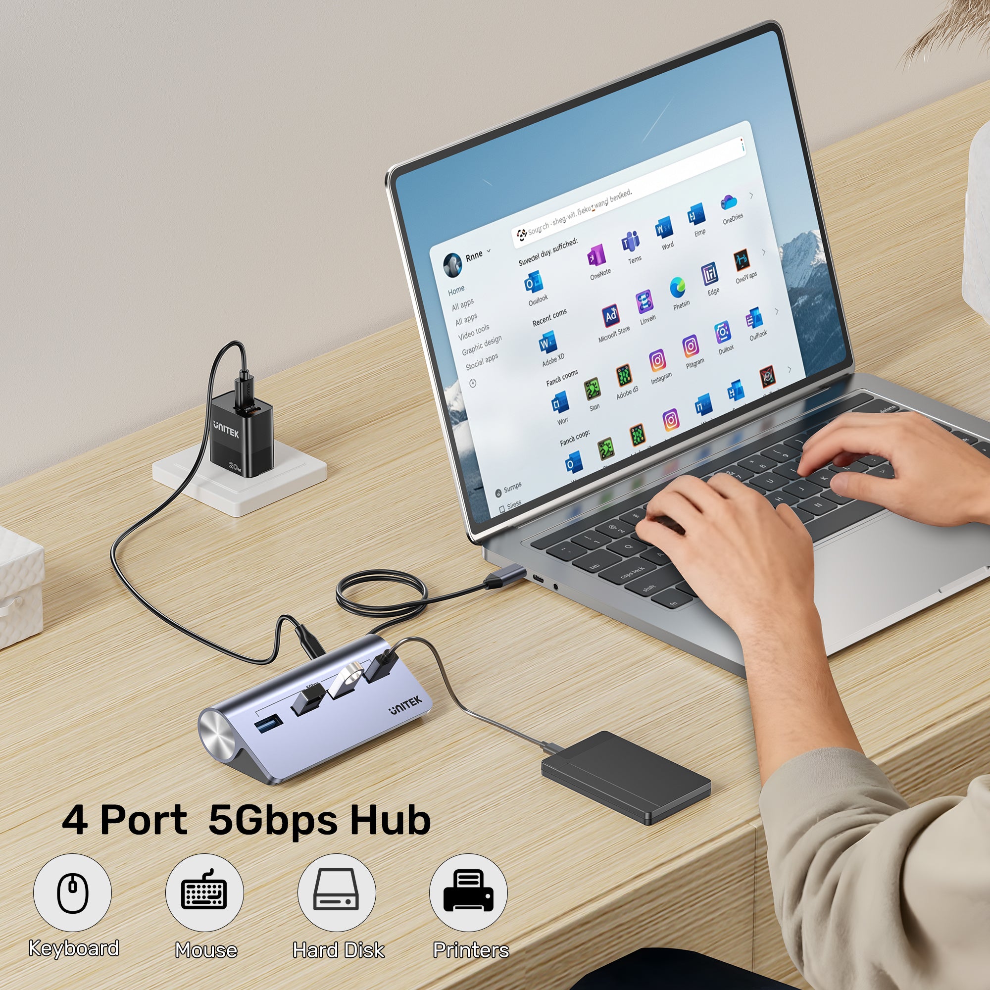 uHUB Q4 4-in-1 USB -C Hub with 4 Ports USB-A