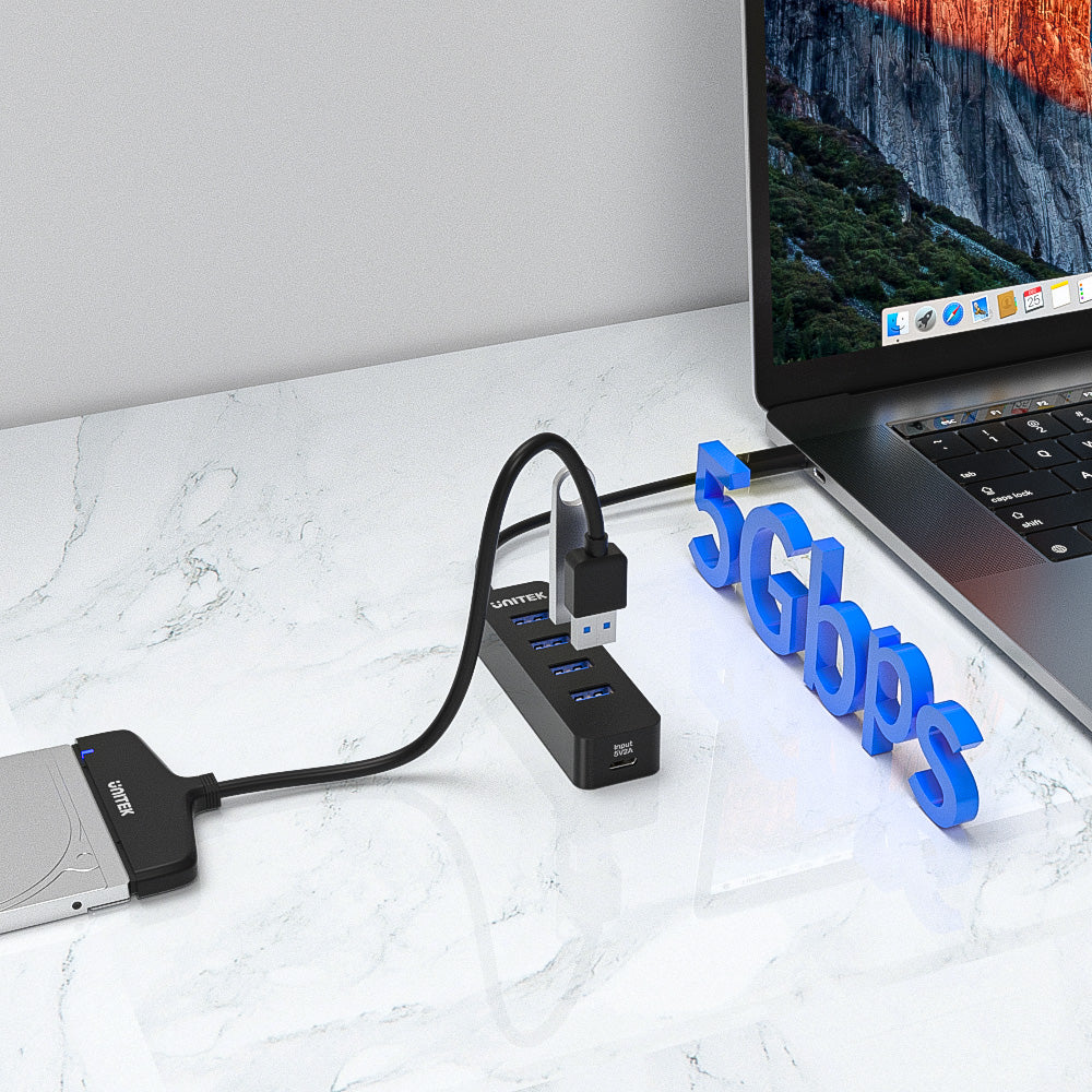 uHUB Q4 4 Ports Powered USB-C Hub with USB-C Power Port